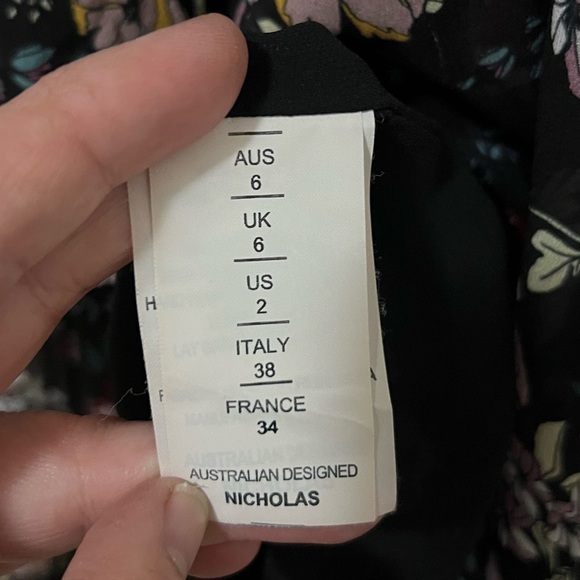 NICHOLAS Floral Chain Neck Wrap Silk Dress
size 2 - Picture 9 of 14